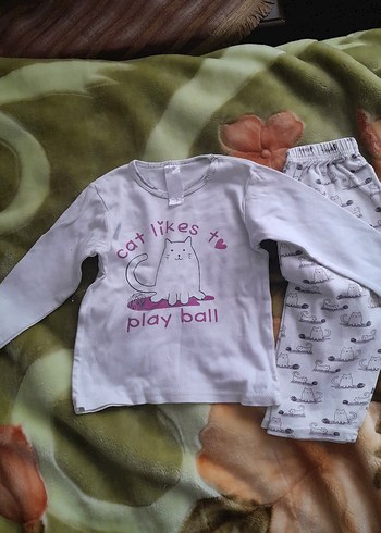 Beyaz Baskılı Uzun Kollu Bebek Kıyafet Takımı - Görsel 3