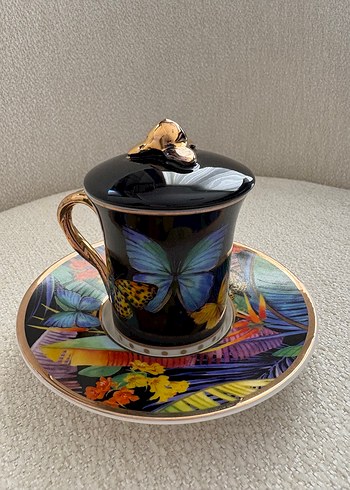Lucky Art Kelebek Desenli Kapaklı Kahve Fincanı ve Tabağı