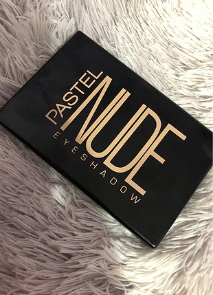 Pastel Pastel Nude far paleti