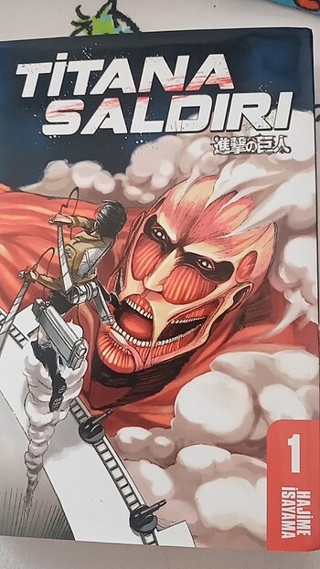 Attack on Titan ( Titana saldırı) 1. Cild cildli