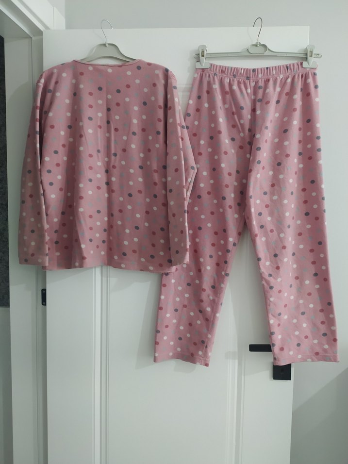 Pembe Puantiyeli Uzun Kollu Kadın Pijama Takımı - Görsel 2
