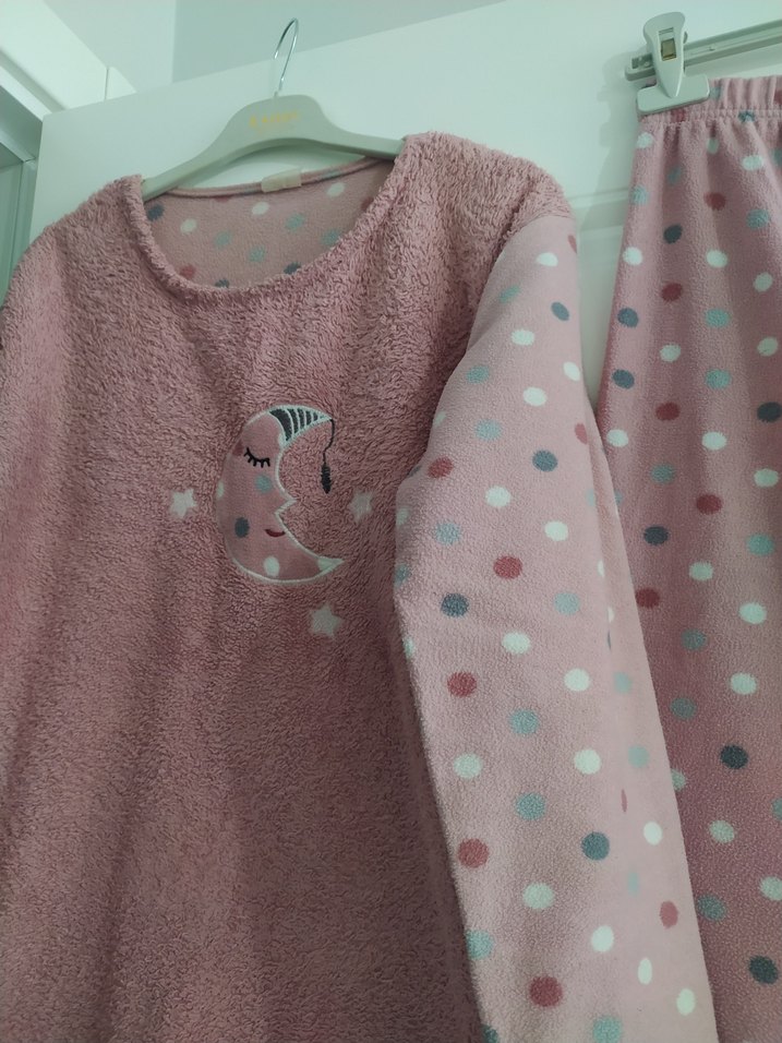Pembe Puantiyeli Uzun Kollu Kadın Pijama Takımı - Görsel 4