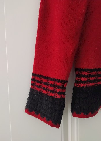 Kırmızı Siyah V Yaka Yün Kazak - Görsel 6