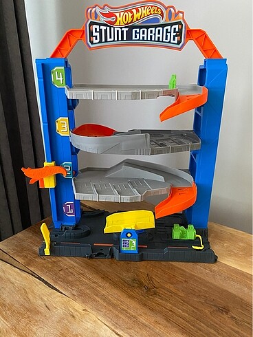  Beden Hot wheels