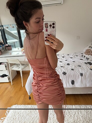 xs Beden Zara Büzgülü saten elbise