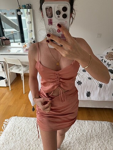 Zara Zara Büzgülü saten elbise
