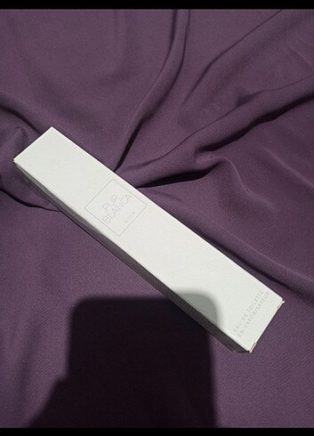 Avon pur blance