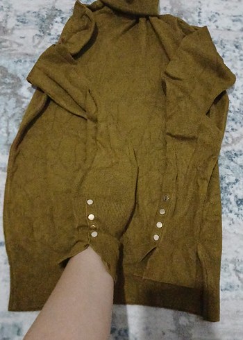 Düğmeli Boğazlı Kadın Kahverengi Triko - Görsel 3