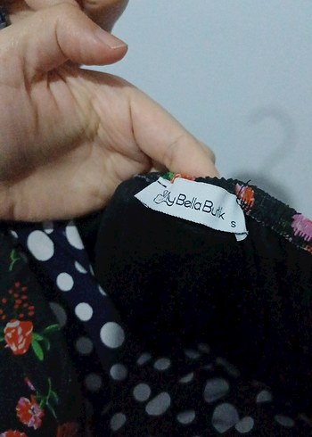 Uzun Kollu Siyah Çiçekli Mini Elbise - Görsel 3