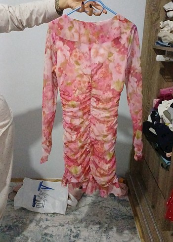 Pembe Midi V Yaka Drapeli Elbise - Görsel 2