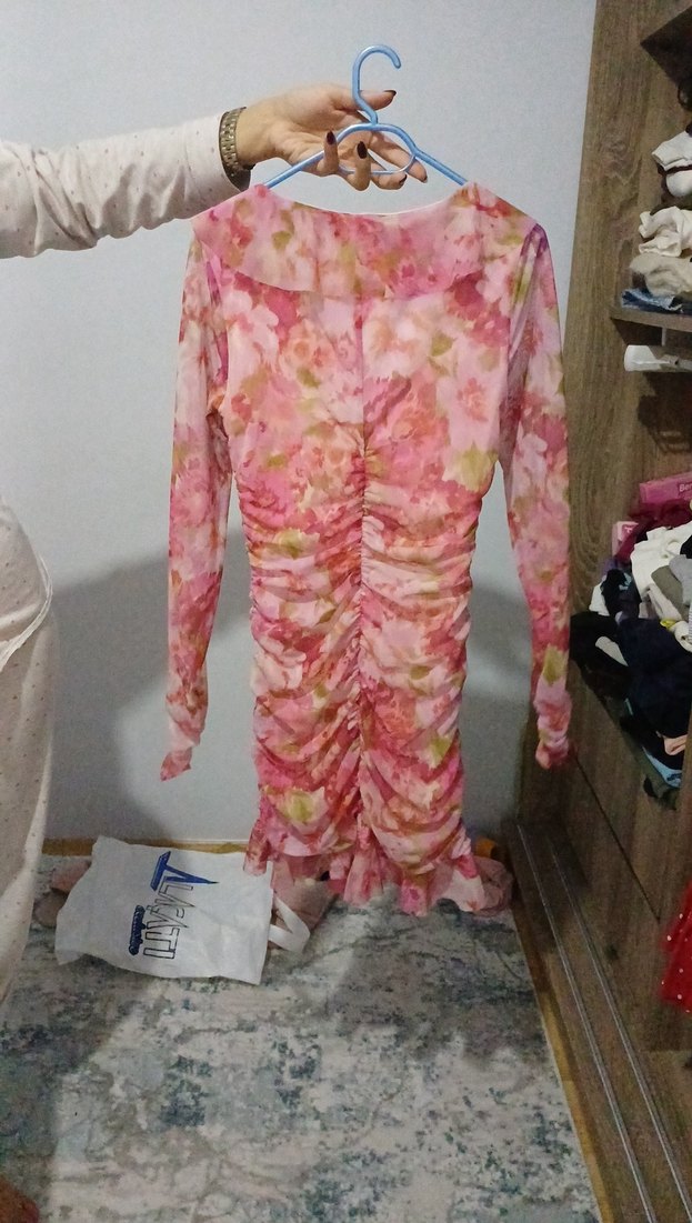 Pembe Midi V Yaka Drapeli Elbise - Görsel 2