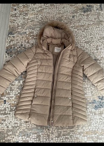 Zara Kürk Detaylı Bej Kadın Uzun Kışlık Mont