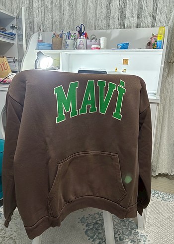 Mavi m