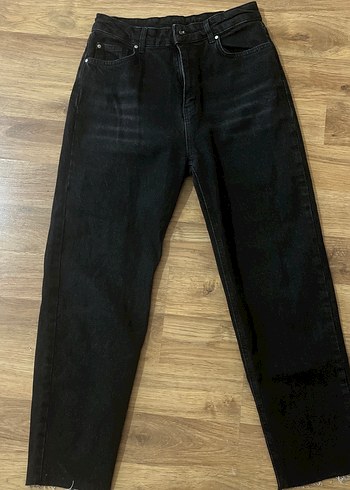 Trendolmilla slim mom jeans