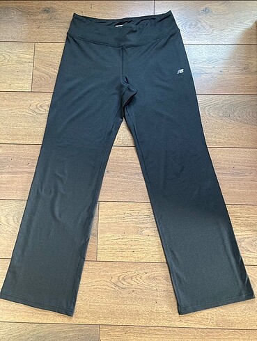NEW BALANCE SİYAH EŞOFMAN ALTI