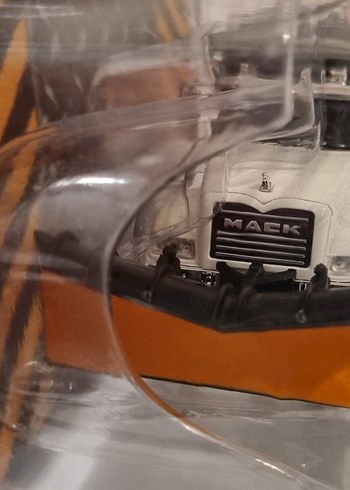 Beden Renk Greenlight 2019 Mack Granite Çöp Kamyonu Model Kiti