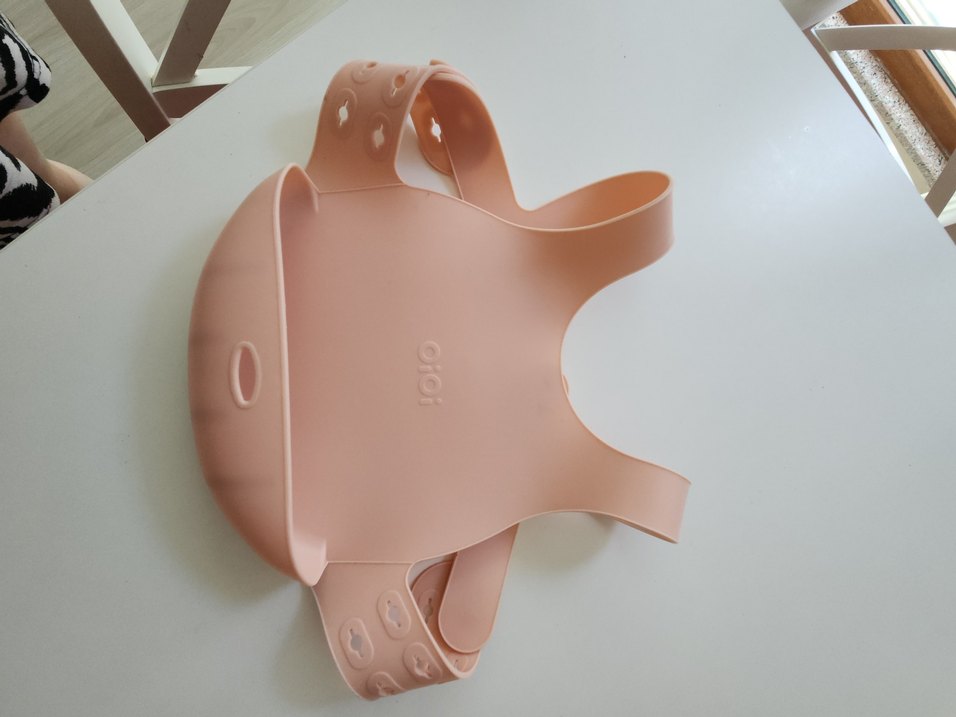 oioi Pastel Bej Bebek Önlüğü - Görsel 3