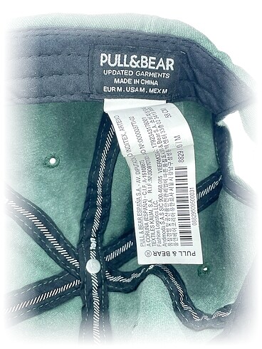 Beden Pull and Bear Şapka %70 İndirimli.