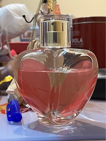 Avon Lov U parfüm