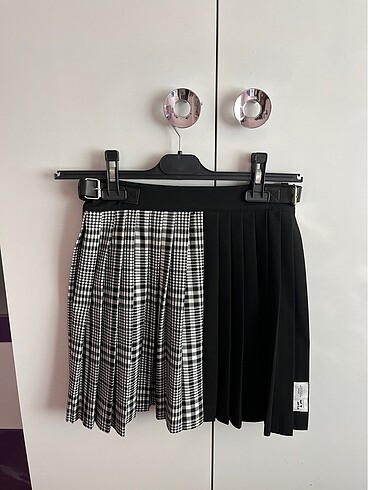 Bershka pileli mini etek