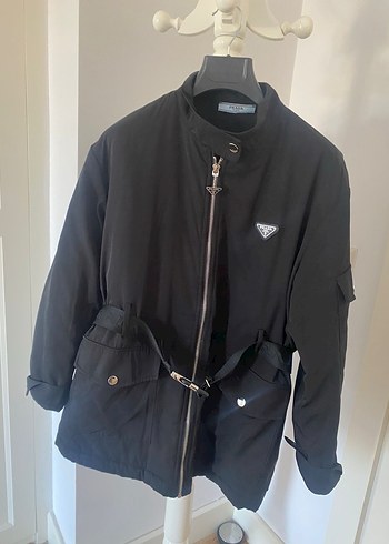 Prada Kemerli Siyah Midi Kadin Mont