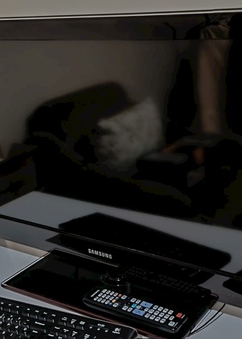 Siyah Samsung tv
