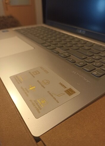 Beden Renk İ5 11. Nesil 8 GB ram 256 as laptop