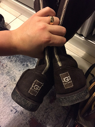 #ugg bot