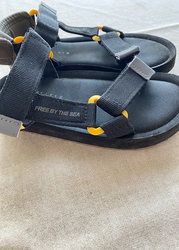 Ayarlanabilir Tokalı Erkek Çocuk Terliği - Görsel 6