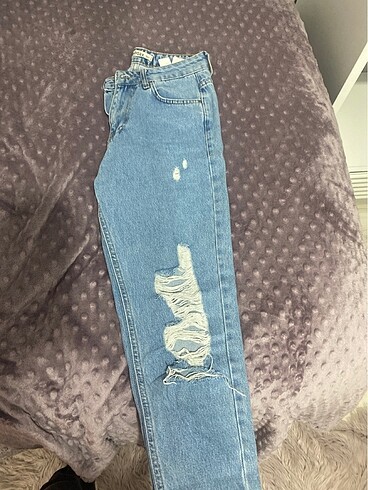 mom jean