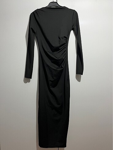Siyah drape detay maxi elbise