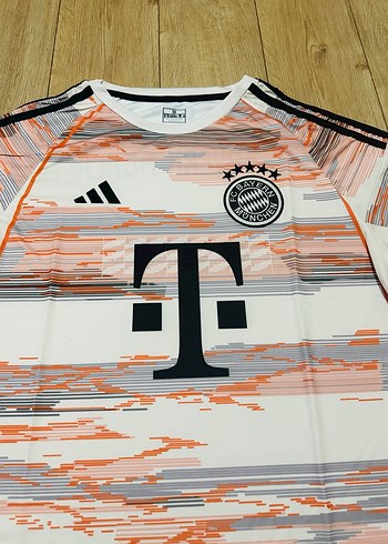 Bayern München Forma - Görsel 2