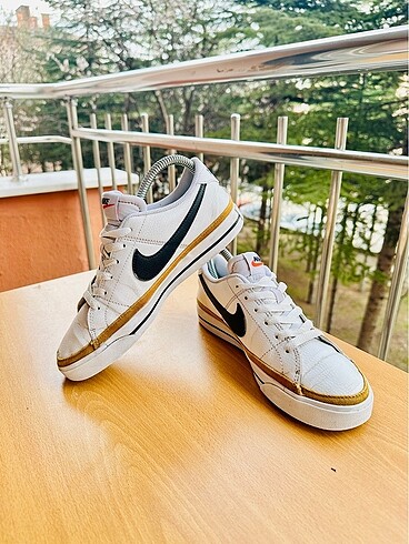 Nike Kadın Spor Ayakkabı
