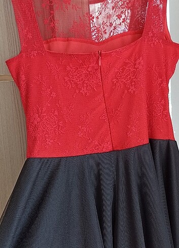 s Beden kırmızı Renk Kısa siyah kırmızı tüllü elbise 