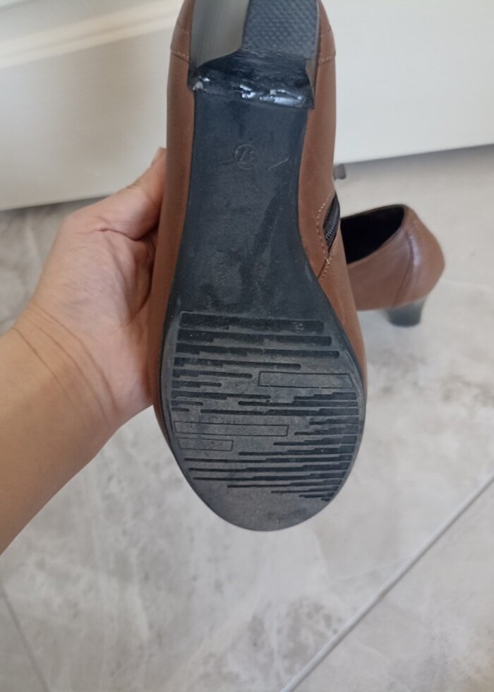 Kadın kısa bot - Görsel 5