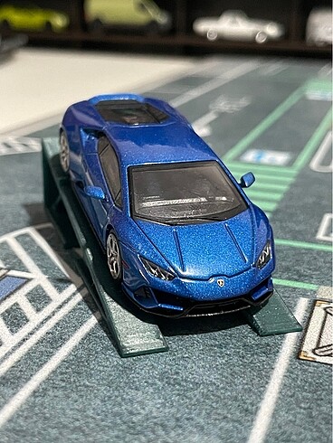 Mini gt lambo