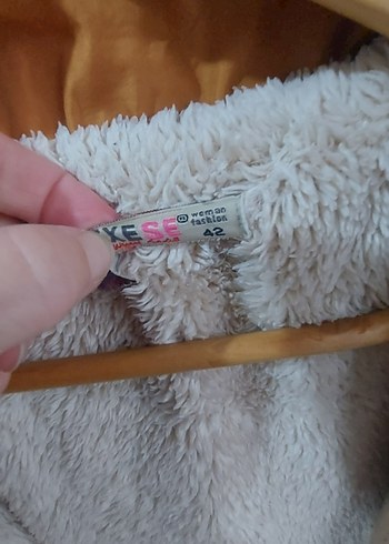 kadın mont - Görsel 2