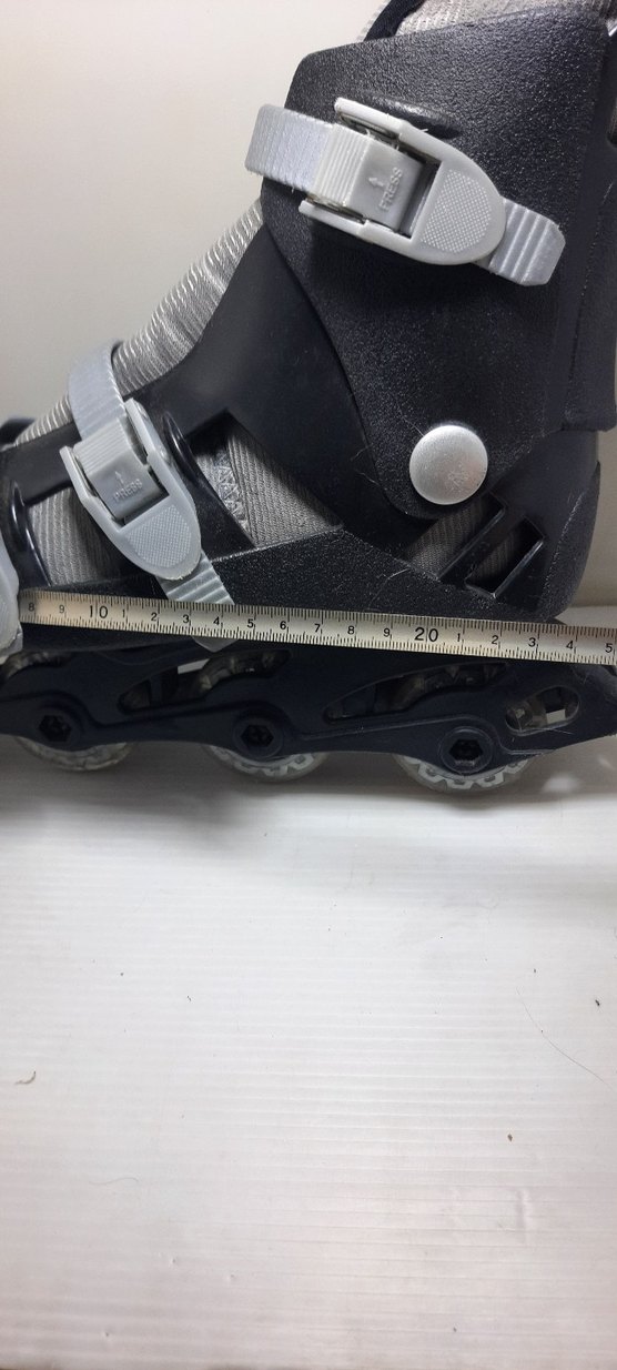 Gri Erkek Kaykay Pateni Tokalı ve paten kaskı - Görsel 4