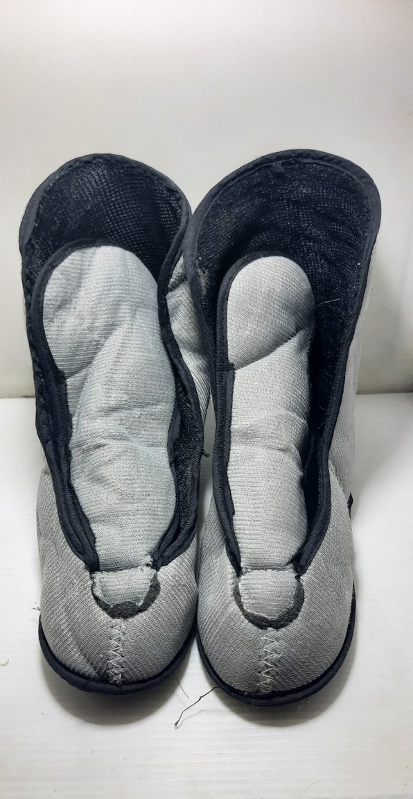 Gri Erkek Kaykay Pateni Tokalı ve paten kaskı - Görsel 5