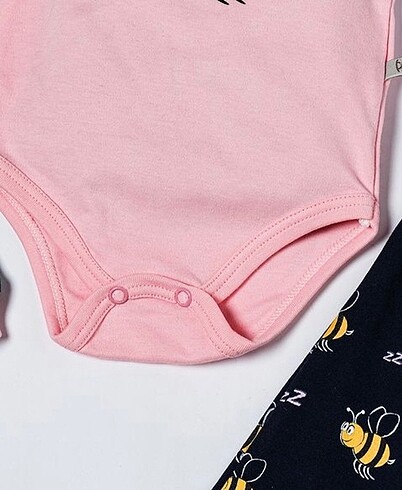 6 Ay Beden pembe Renk Arı Detaylı Set