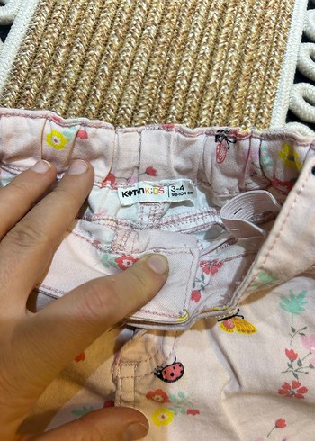 Nakışlı Pembe Kız Çocuk Şort - Görsel 2