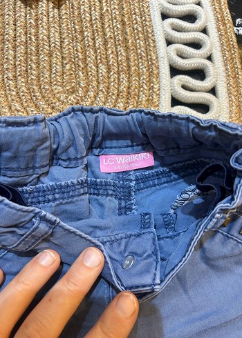 Düğmeli Kız Kot Şort - Görsel 2