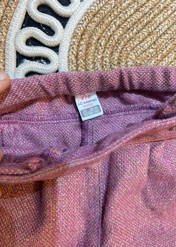 Düğmeli Pembe Vintage Kız Şortu - Görsel 2