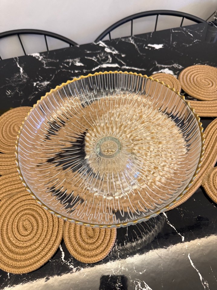 Vintage Altın Renkli Yılan Desenli Ayaklı Tabak - Görsel 2