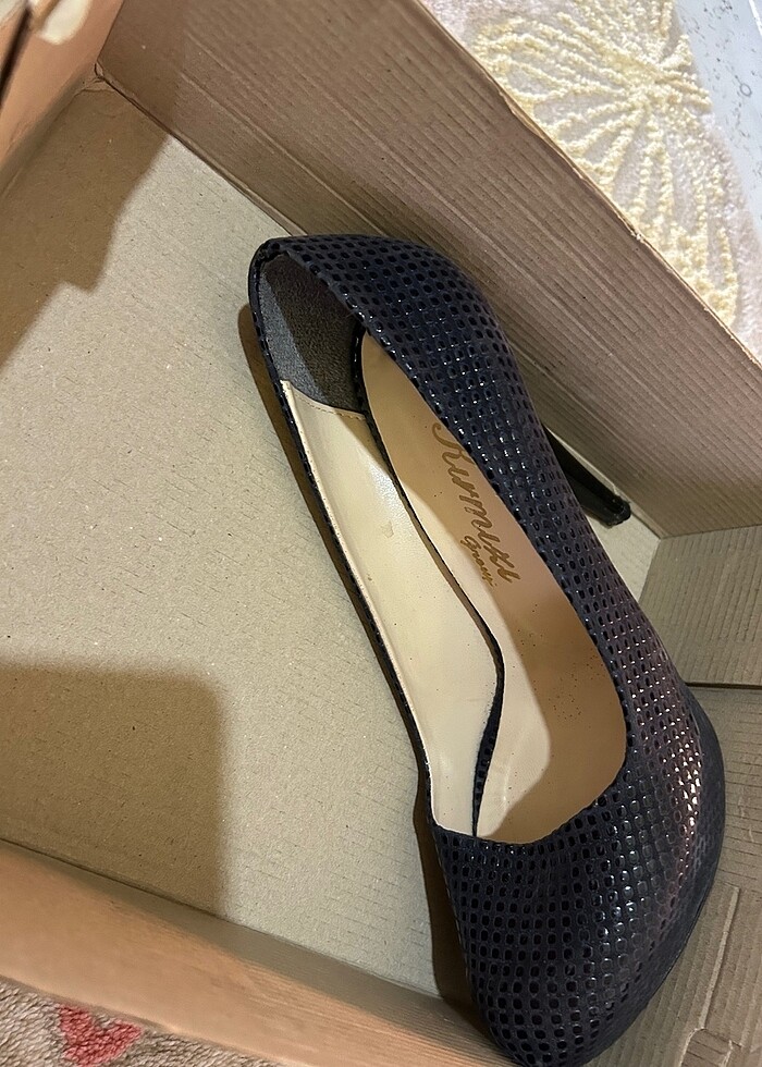 Topuklu ayakkabı - Görsel 3