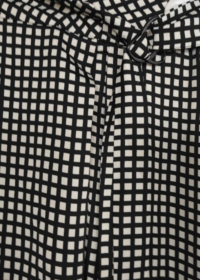 Asimetrik kesim kadın etek - Görsel 3