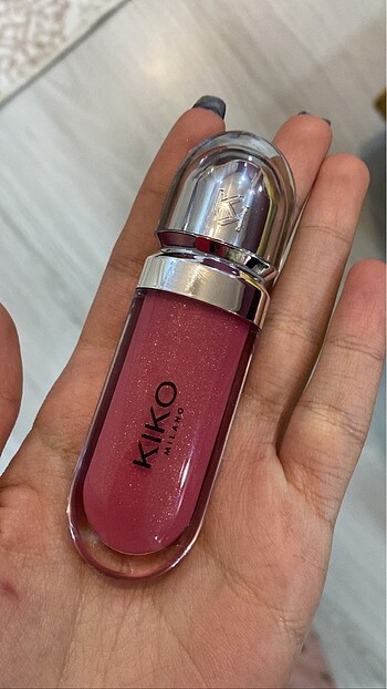 Kiko 33 gloss