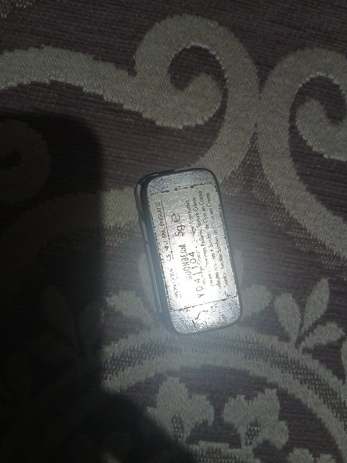 ışıltılı göz farı - Görsel 3