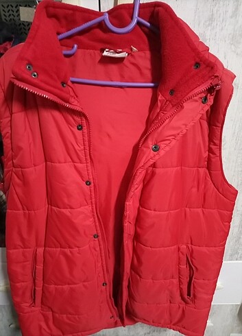 Kapşonlu Şişme mont kırmızı hem yelek hem ceket oluyor - Görsel 6