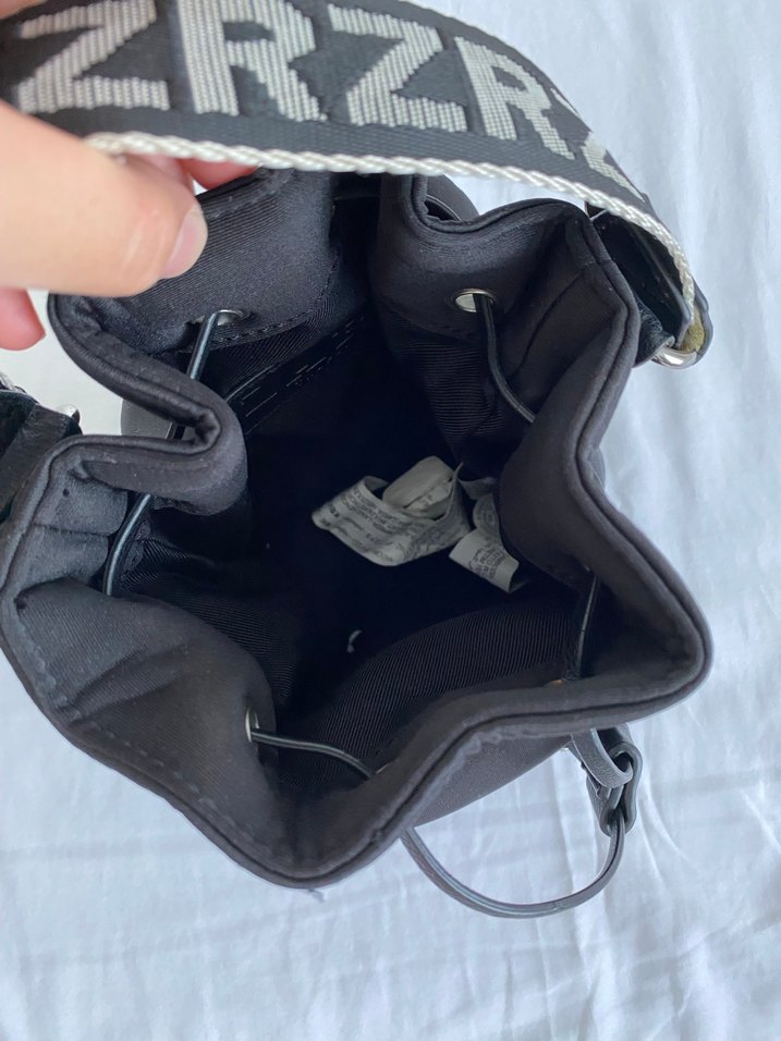 Zincir Detaylı Siyah Deri Kadın Çanta - Görsel 5